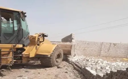 وزير الإسكان يعلن عن 5 قرارات لإزالة مخالفات البناء في مدينة غرب بورسعيد