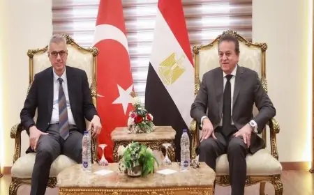 وزير الصحة يناقش مع نظيره التركي تعزيز آفاق التعاون الصحي المشترك