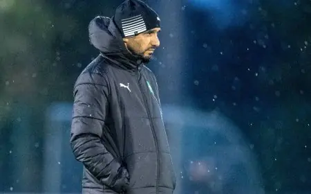 تشكيلة المغرب المرتقبة أمام زامبيا في كأس إفريقيا هل نشهد عودة أشرف حكيمي