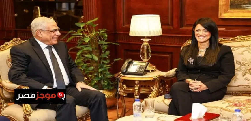 مسؤول إسرائيلي يكشف عن إعادة تسليح إيران للحوثيين وحزب الله