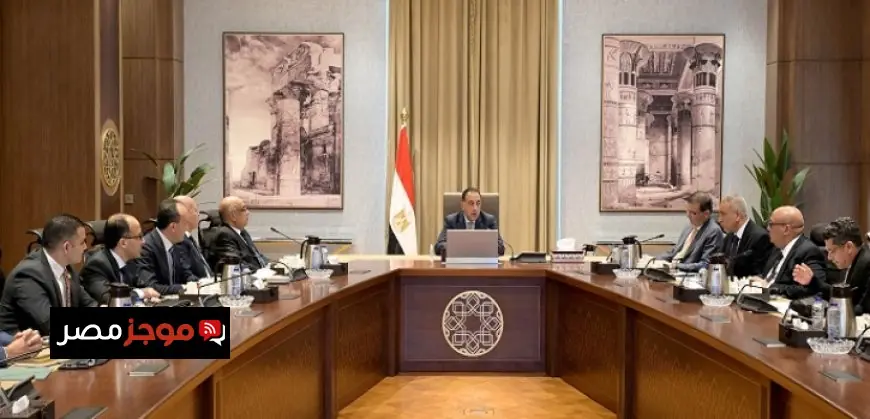 رئيس الوزراء يعزز الجهود لحل عقبات المستثمرين وتحسين بيئة الاستثمار في البلاد