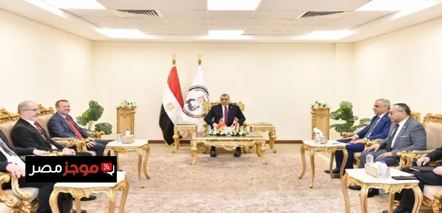 وزير الدولة للإنتاج الحربي يناقش سبل التعاون المشترك مع نائب رئيس هيئة الصناعات الدفاعية التركية