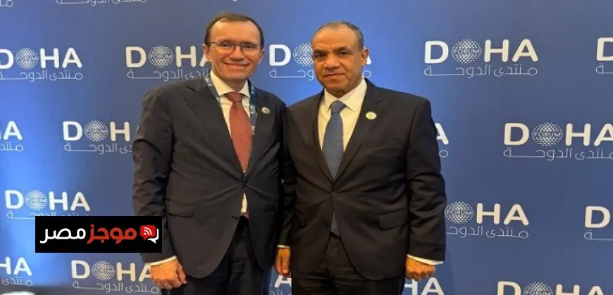 وزير الخارجية يناقش مع نظيره التركي تعزيز العلاقات الثنائية والأوضاع في غزة