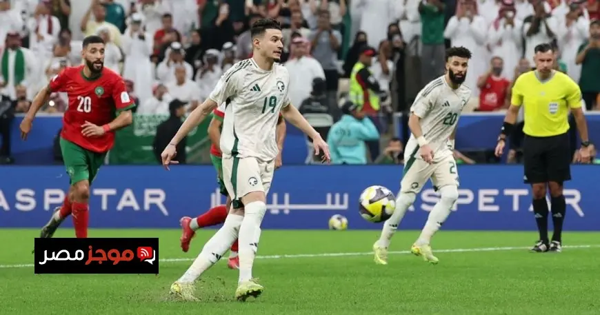 عبد الله الحمدان يعتذر لرينارد بعد فشل تنفيذ بانينكا وصفعة وقبلة بالرأس