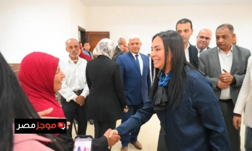 مايا مرسي تزيارة مديرية التضامن الاجتماعي في مجمع المصالح بالخدمات بالوادي الجديد