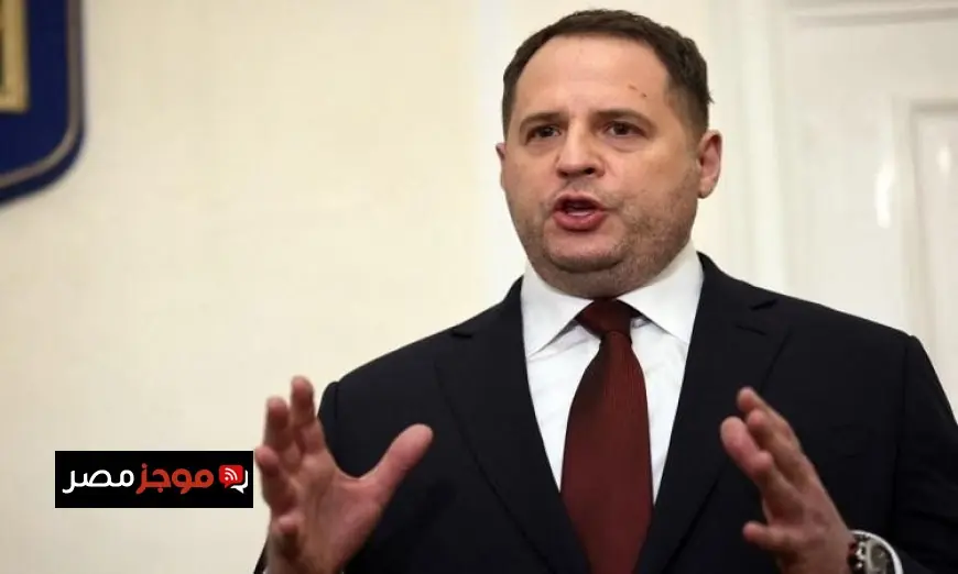 رئيس الوفد الأوكراني يكشف عن استعداد زيلينسكي للقاء ترامب في مفاوضات السلام