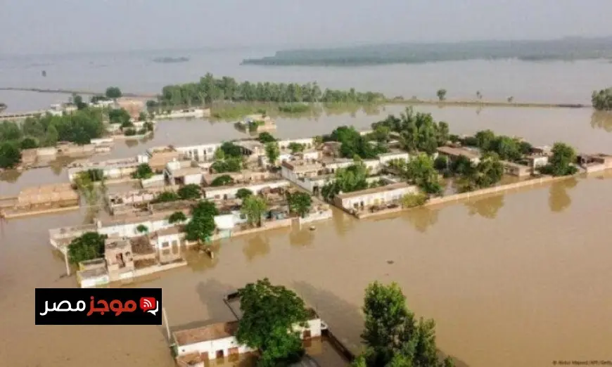 فيضانات مدمرة وانهيارات أرضية في سومطرة بإندونيسيا تودى بحياة 58 شخصا وتُصيب العشرات