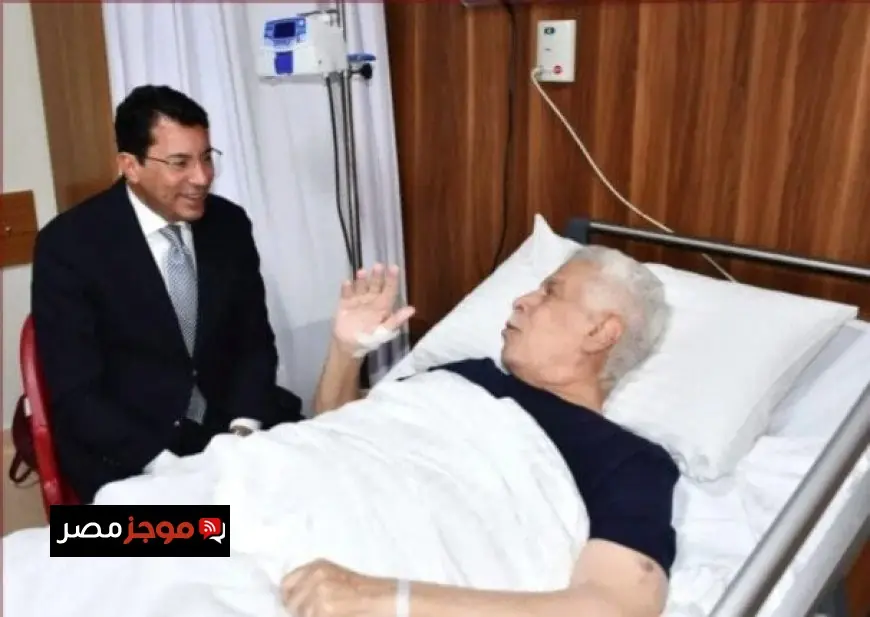 وزير الرياضة يطمئن على صحة حسن شحاتة بعد إجراء عملية جراحية عبر مكالمة هاتفية