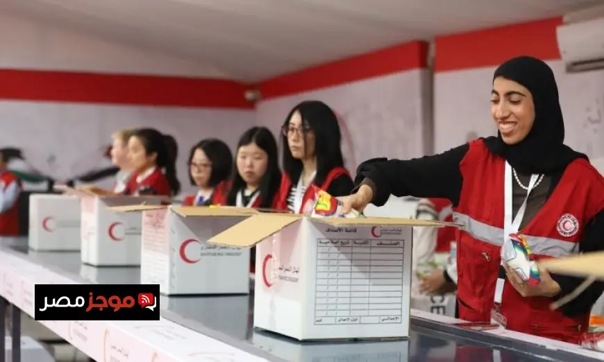 الهلال الأحمر يستقبل وفد سفينة شباب العالم ويشارك في تعبئة المساعدات لإغاثة غزة