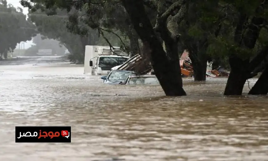 زيادة مأساوية في عدد ضحايا الفيضانات بجزيرة سومطرة الإندونيسية إلى 248 شخصا