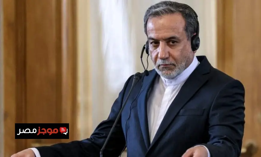 وزير الخارجية الإيراني يناقش تعزيز التعاون الثنائي مع نظيره التركي