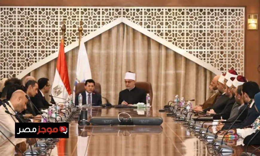 مفتي الجمهورية يلتقي وزير الشباب والرياضة لتعزيز التعاون المشترك في المجالات الرياضية والشبابية