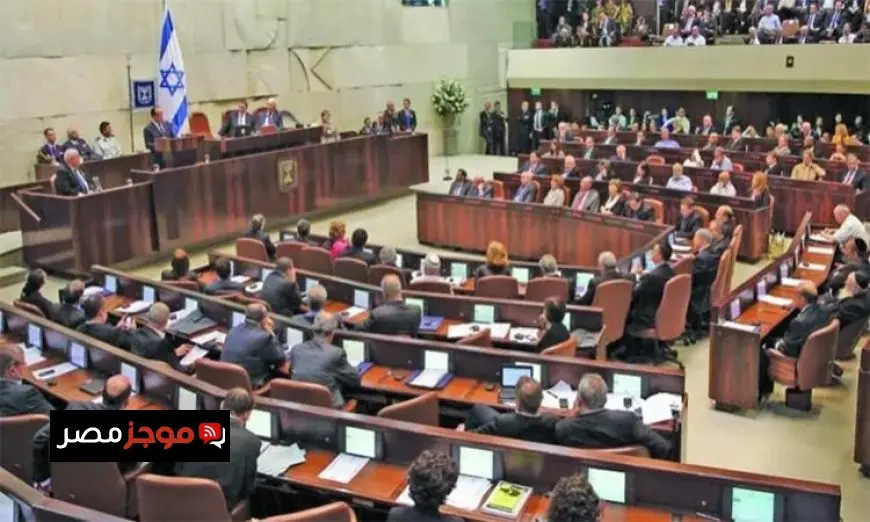 الكنيست يعيد مناقشة مشروع قانون تجنيد الحريديم وسط تساؤلات حول تأثيره على المجتمع الإسرائيلي