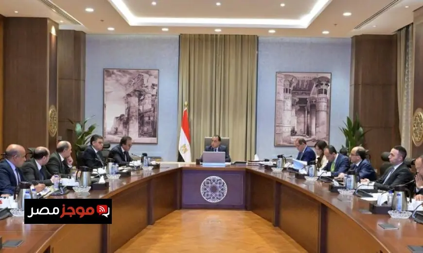 رئيس الوزراء يعزز جهود توفير الأدوية ويشرف على سداد مستحقات الشركات