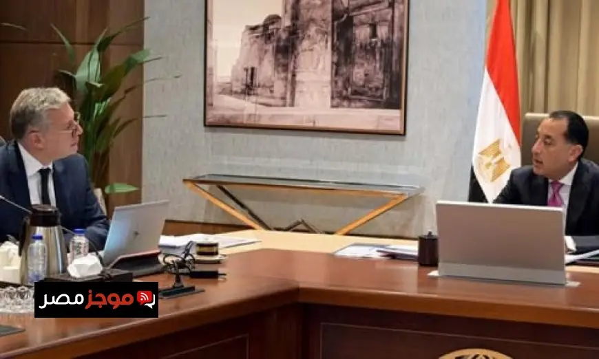 رئيس الوزراء يناقش مع وزير البترول أهم ملفات وزارة البترول