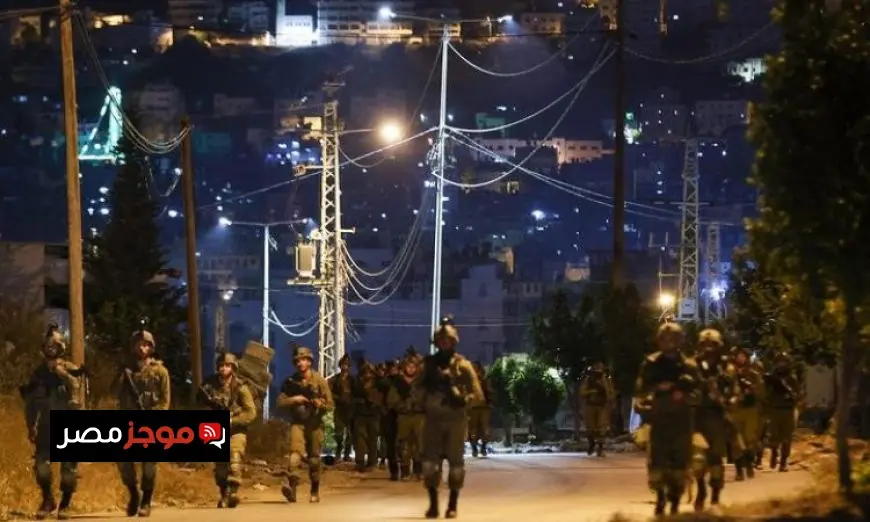 قوات الاحتلال الإسرائيلي تشن حملة اقتحامات في بلدتين بالضفة الغربية