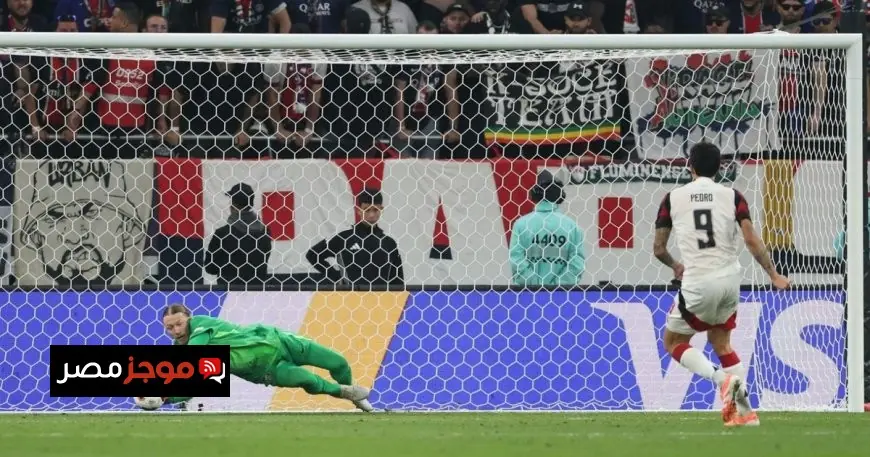 حارس المرمى سافونوف يحقق لقب إنتركونتيننتال مع باريس سان جيرمان