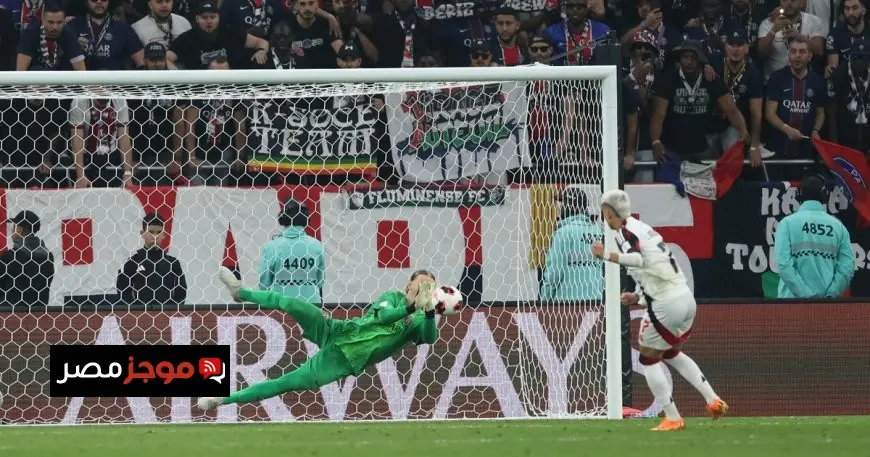 ماتفي سافونوف حارس باريس سان جيرمان يتعرض لكسر في اليد خلال نهائي كأس إنتركونتيننتال