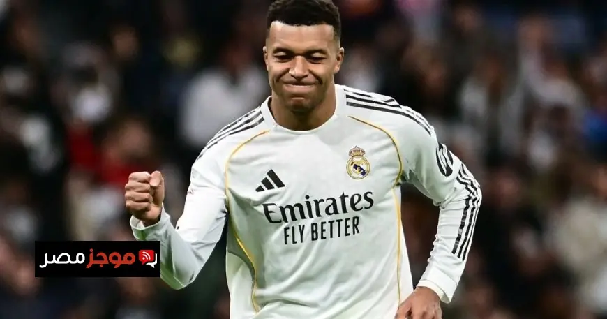 كيليان مبابي يسعى لتحطيم الرقم التاريخي لكريم بنزيما بعد تحقيق إنجاز رونالدو وهنري