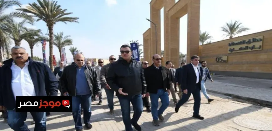 وزير الإسكان يقوم بتفقد مشروع حدائق تلال الفسطاط ويشدد على ضرورة تسريع العمل لاستكمال اللمسات النهائية