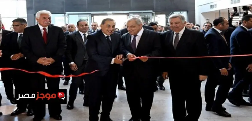 رئيس الوزراء يفتتح المستشفى الجامعي الجديد في جامعة الجيزة الكبيرة