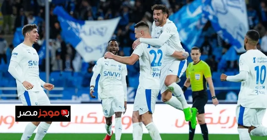 قذائف سافيتش وثيو تدفع الهلال للاقتراب من النصر في الدوري السعودي