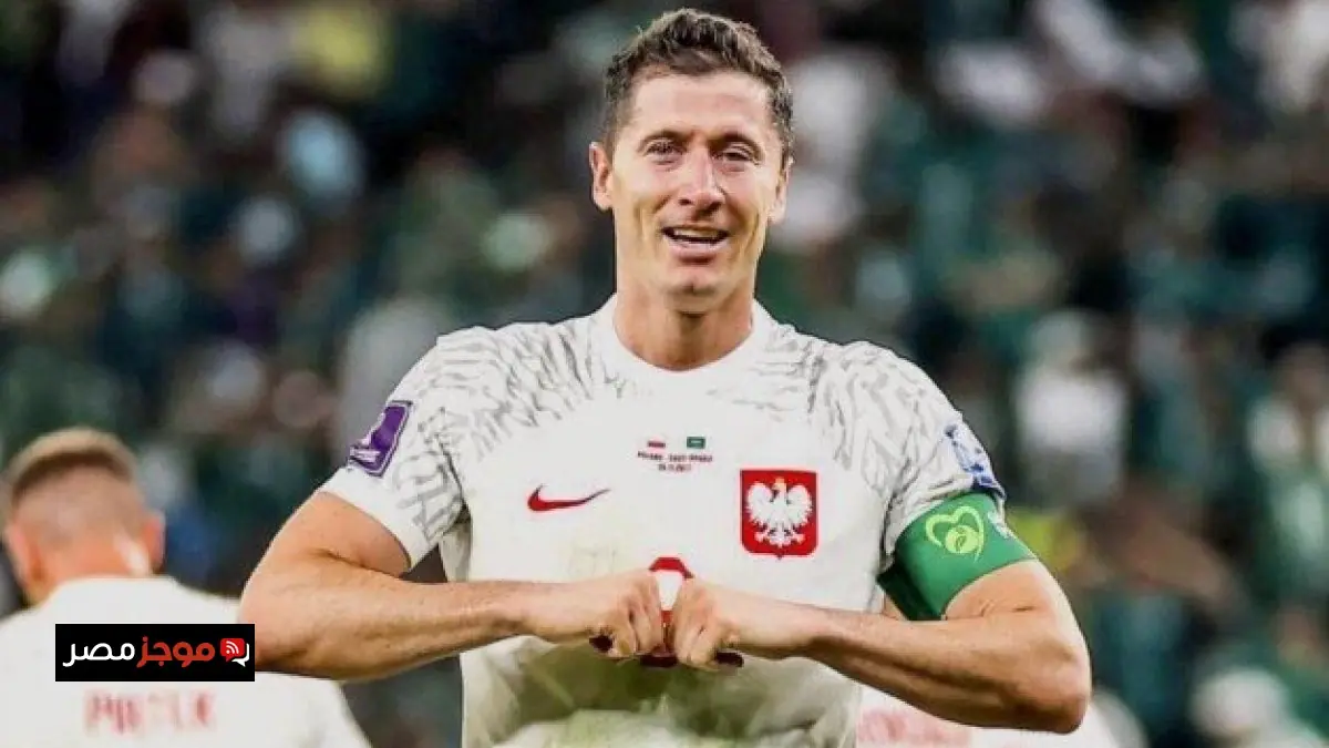 ليفاندوفسكي يفوز بلقب رياضي القرن في بولندا