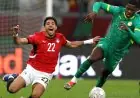 دفاع مصر يحقق التعادل أمام السنغال في الشوط الأول من المباراة