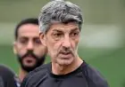 مدرب الشباب يؤكد أهمية الحكم في فوز النصر رغم الاحترام للاعبين