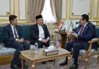 رئيس جامعة القاهرة يستعرض فرص التعاون مع رئيس جامعة السلطان الشريف علي في بروناي