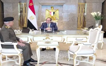 الرئيس السيسى يستقبل وزير الدفاع والإنتاج الحربي والقائد العام للقوات المسلحة لتعزيز التعاون الأمني