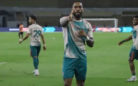 إيفان توني يسعى لتسجيل هدفه الـ30 في الدوري السعودي ضد النصر