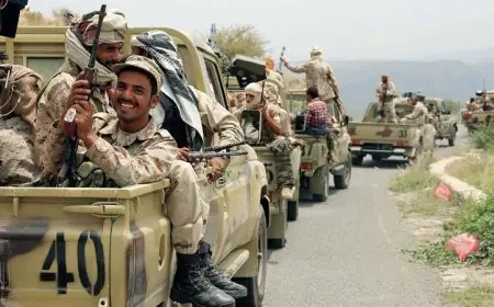 بدء عملية استلام المعسكرات في حضرموت لمواجهة فوضى السلاح في اليمن