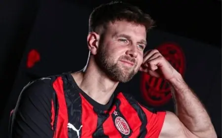 ميلان يتعاقد مع نيكلاس فولكروج من وست هام في صفقة إعارة مثيرة