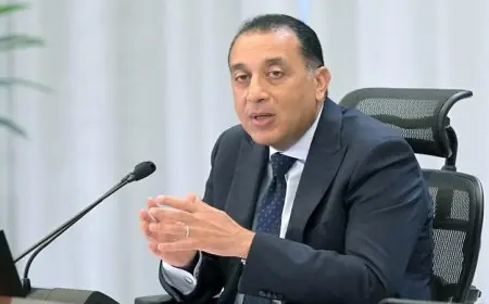 مدبولي يستعرض مشروعات حياة كريمة في مركز أرمنت بالأقصر ويؤكد التزامه بمتابعتها