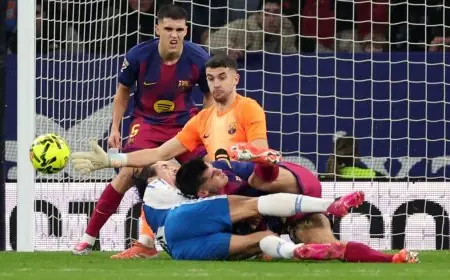 جوان غارسيا ينجح في إنقاذ برشلونة من سقوط محتم والبدلاء يتألقون في الديربي