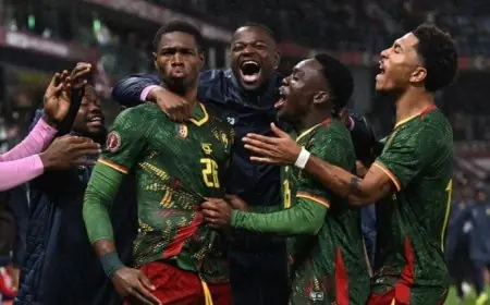 أسود الكاميرون تكتسح الأولاد وتحدد موعدًا ناريًا مع المغرب في كأس أمم إفريقيا فيديو
