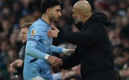 عمر مرموش يختار البقاء مع مانشستر سيتي على الرغم من العروض المغرية