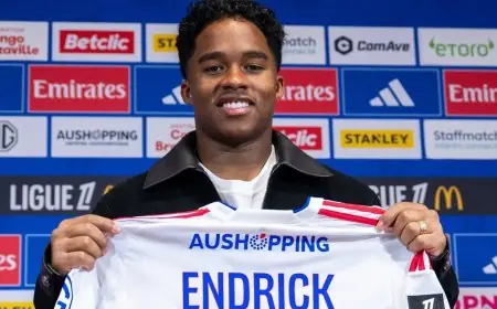 ليون يرحب رسميًا بالبرازيلي إندريك الطامح لاعتلاء منصات التتويج