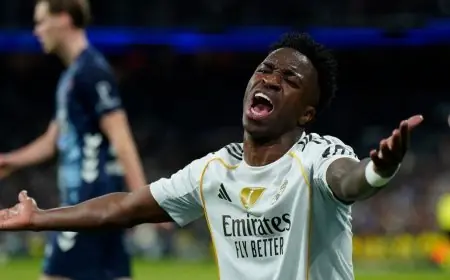 فينيسيوس يتحدث إلى تشابي ألونسو عن أزمة زميله في ريال مدريد الوضع أصبح لا يطاق