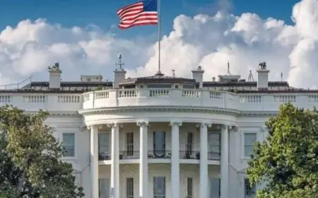 البيت الأبيض يعلن أن الخيار العسكري يبقى متاحا في جرينلاند