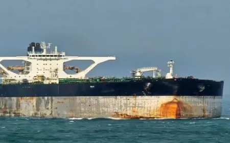 موسكو تفيد بانقطاع الاتصال مع ناقلة النفط مارينيرا بعد سيطرة القوات الأمريكية عليها