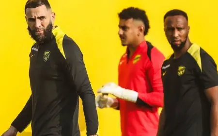 بقيادة كريم بنزيما الاتحاد يعتمد التشكيلة الأساسية لمواجهة الخلود واستكمال سلسلة الانتصارات