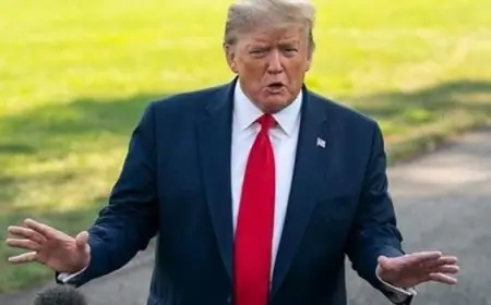 ترامب يدعو لوضع حد 10% لفائدة بطاقات الائتمان لمدة عام كامل