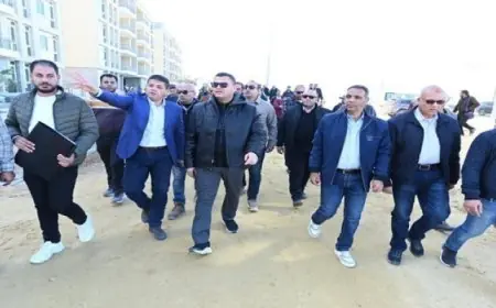 وزير الإسكان يقوم بجولة تفقدية لمشروع مارينا 8 وتطوير مدخل مارينا 5