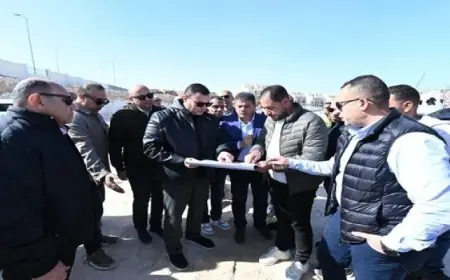 وزير الإسكان يزور قرى مارينا ومشروع البوغاز لتفقد أعمال تطوير توصيل المياه لبحيرة نيو مارينا