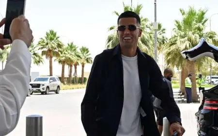 رابطة الدوري الإسباني تمنح برشلونة الضوء الأخضر لإبرام صفقة كانسيلو المثير