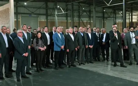 رئيس الوزراء يدشن التوسعات الجديدة لمركز كادمار انترناشونال اللوجستي لتعزيز الكفاءة الاقتصادية