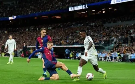 الكلاسيكو يشتعل أهداف الشوط الأول لمباراة ريال مدريد ضد برشلونة في كأس السوبر الإسباني فيديو