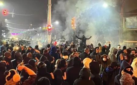 فرنسا تستدعي السفير الإيراني بسبب الاحتجاجات الشعبية في إيران